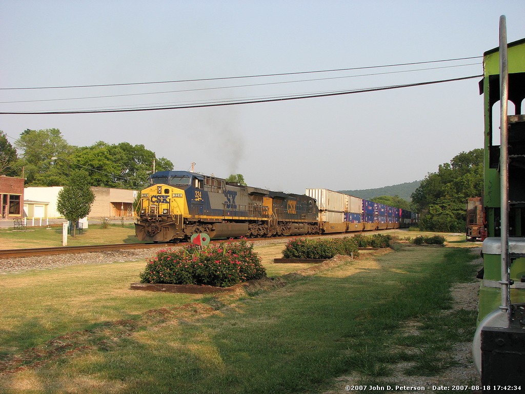 08182007_m298_cowan24.jpg